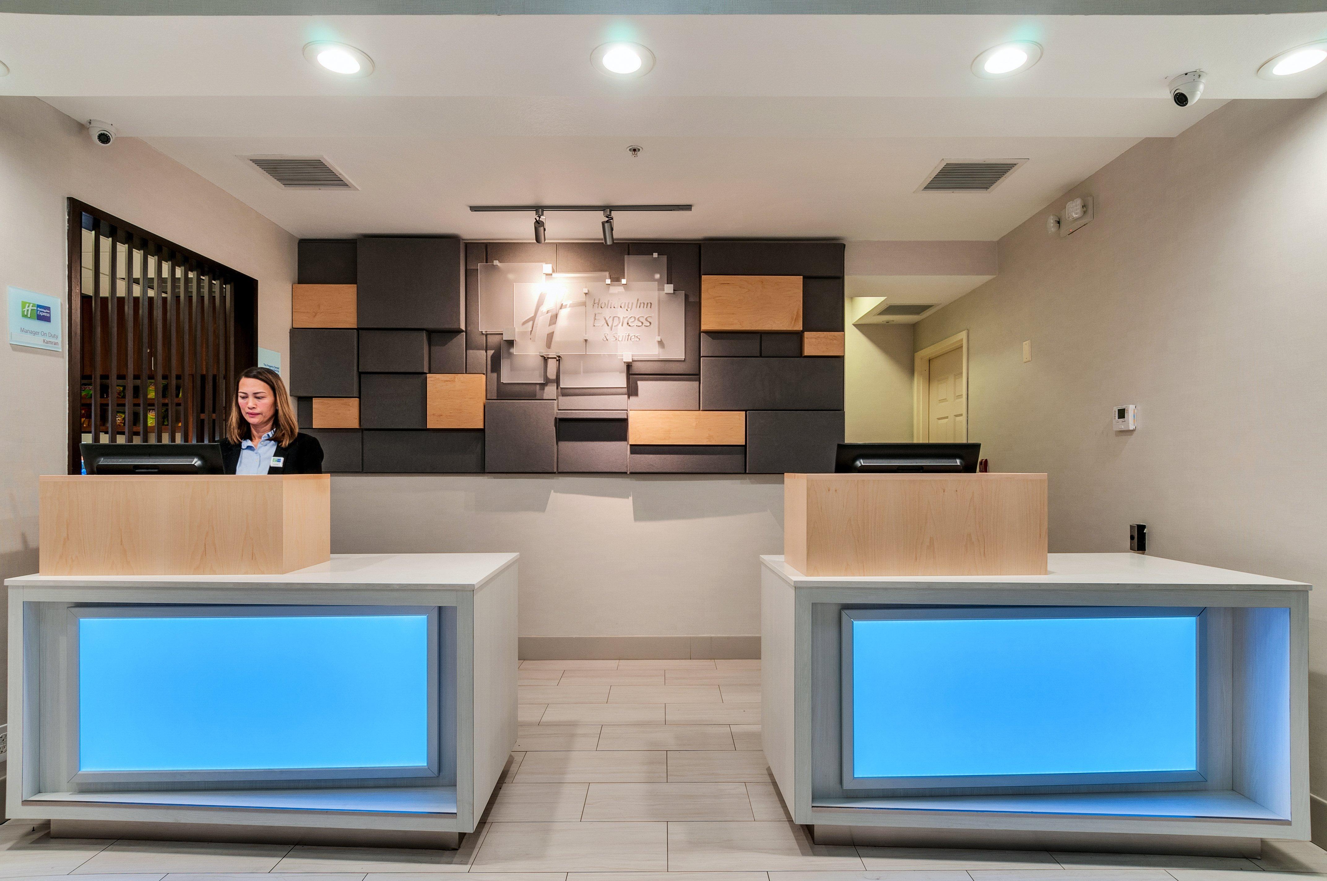 Holiday Inn Express Hotel & Suites Lake Elsinore By Ihg Экстерьер фото